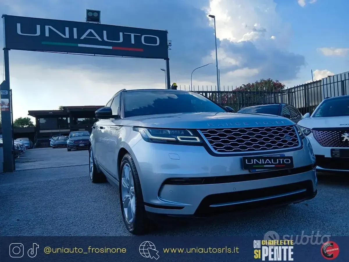 Usata Land Rover Range Rover Velar R-Dynamic 241 CV (177 kW) 2020 Grigio SUV