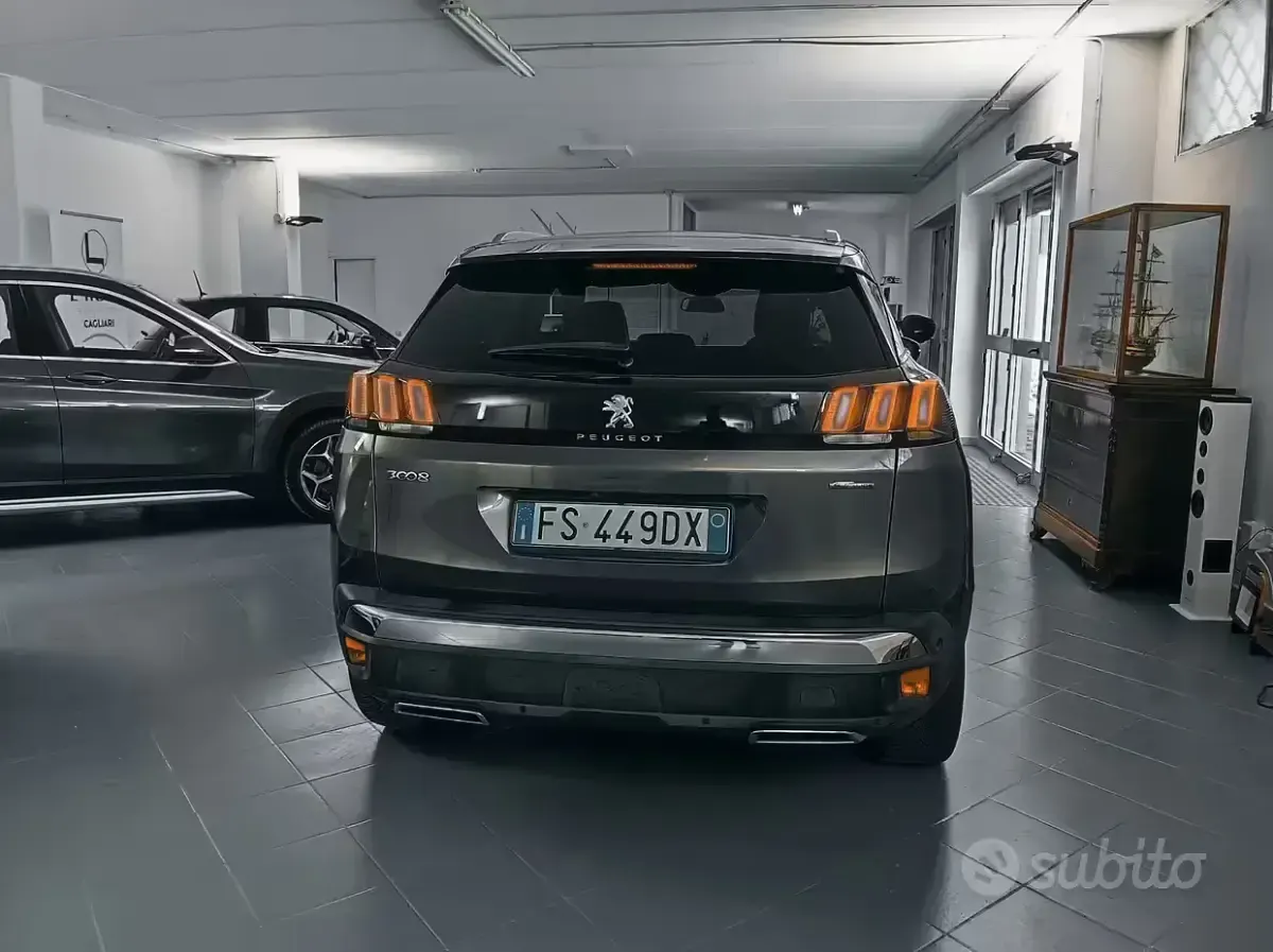 Usata Peugeot 3008 GT-line 131 CV (96 kW) 2018 Grigio SUV