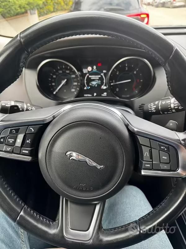 Usata Jaguar F-Pace 180 CV (132 kW) 2019 SUV