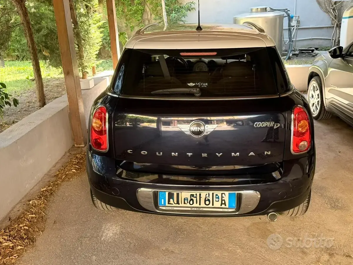 Usata Mini Cooper Countryman 111 CV (81 kW) 2013 Bluazzurro SUV