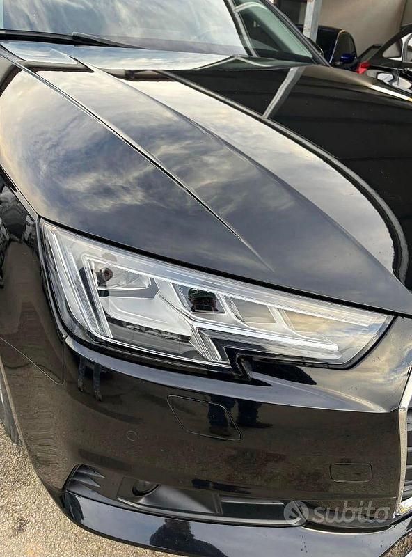 Usata Audi A4 Ambiente 150 CV (110 kW) 2019 Nero Station wagon