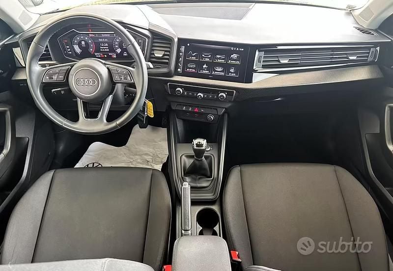 Occasion Audi A1 Admired 110 PK (80 kW) 2023 Grijs SUV
