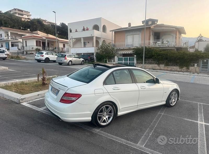 Usata Mercedes C320 AMG 2008 Bianco Berlina