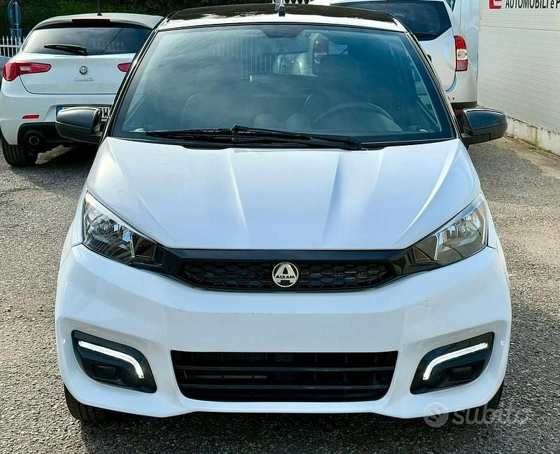 Usata Aixam AMBITION Sport 2023 Bianco Utilitaria