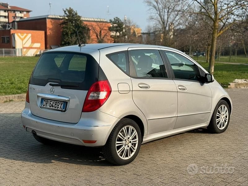 Usata Mercedes A150 95 CV (69 kW) 2008 Grigio Berlina