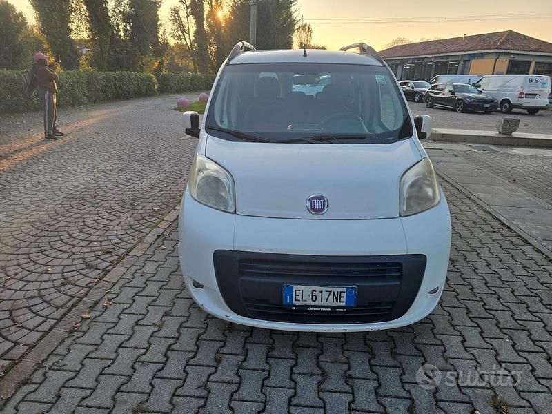 Bianco Usata 2012 Fiat Qubo Active Monovolume | 3800 € (Super prezzo) - Immagine 1/4
