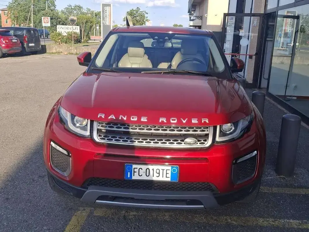 Usata Land Rover Range Rover evoque SE Dynamic 179 CV (131 kW) 2016 Rosso SUV