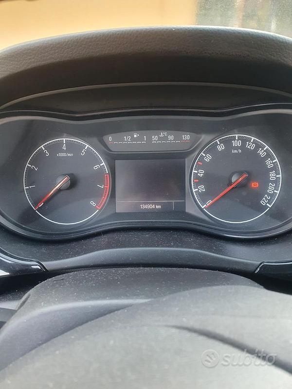 Usata Opel Corsa 90 CV (66 kW) 2019 Nero Utilitaria