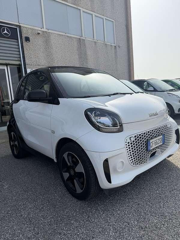 Usata Smart ForTwo Coupé Passion 41 kW (56 CV) 2021 Utilitaria
