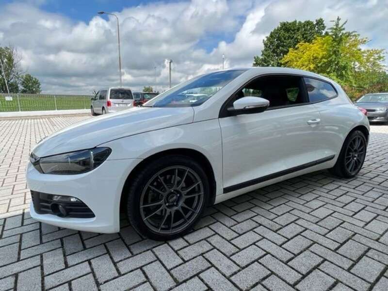 Usata VW Scirocco 160 CV (117 kW) 2009 Bianco Coupé