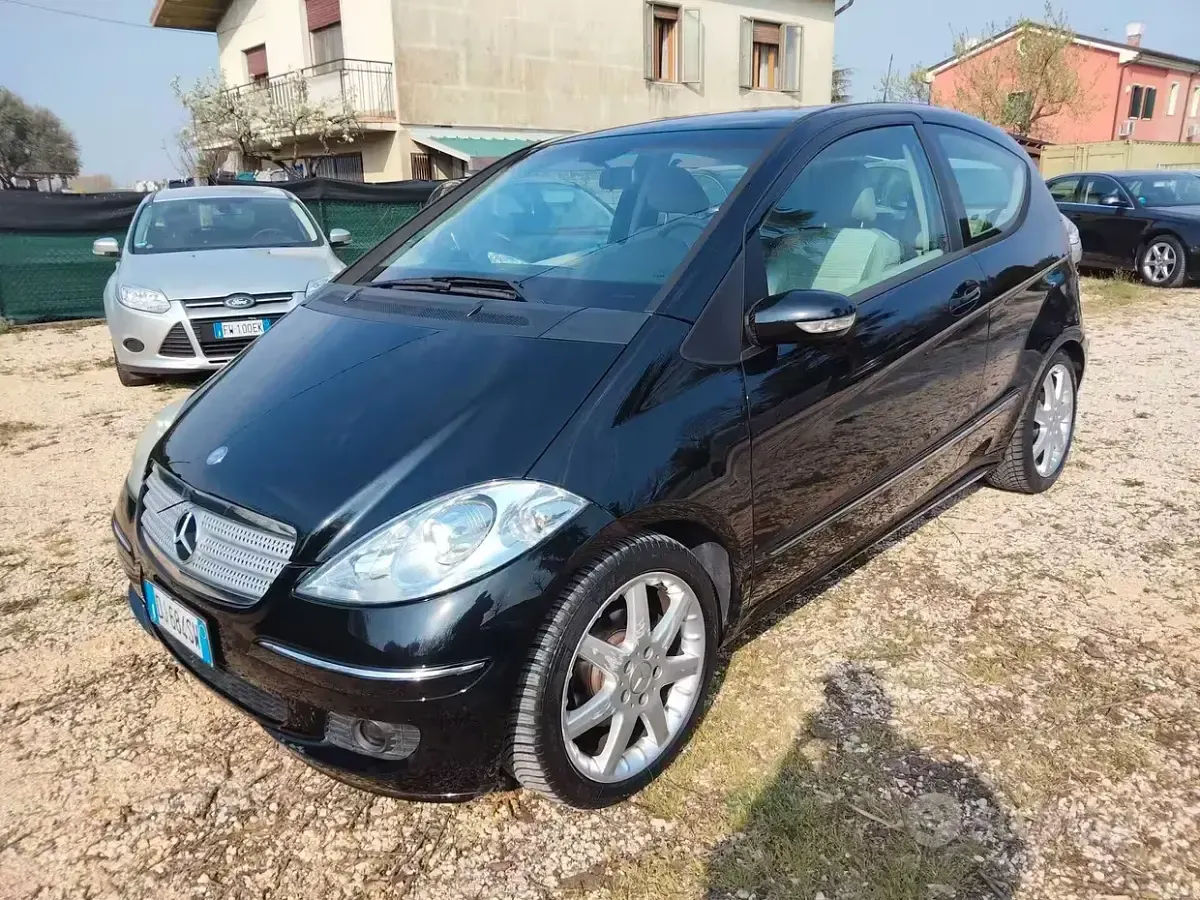 Usata Mercedes A180 Avantgarde 109 CV (80 kW) 2007 Nero Coupé