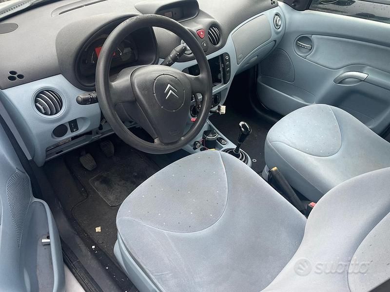 Usata Citroën C3 Elegance 60 CV (44 kW) 2003 Argento Berlina