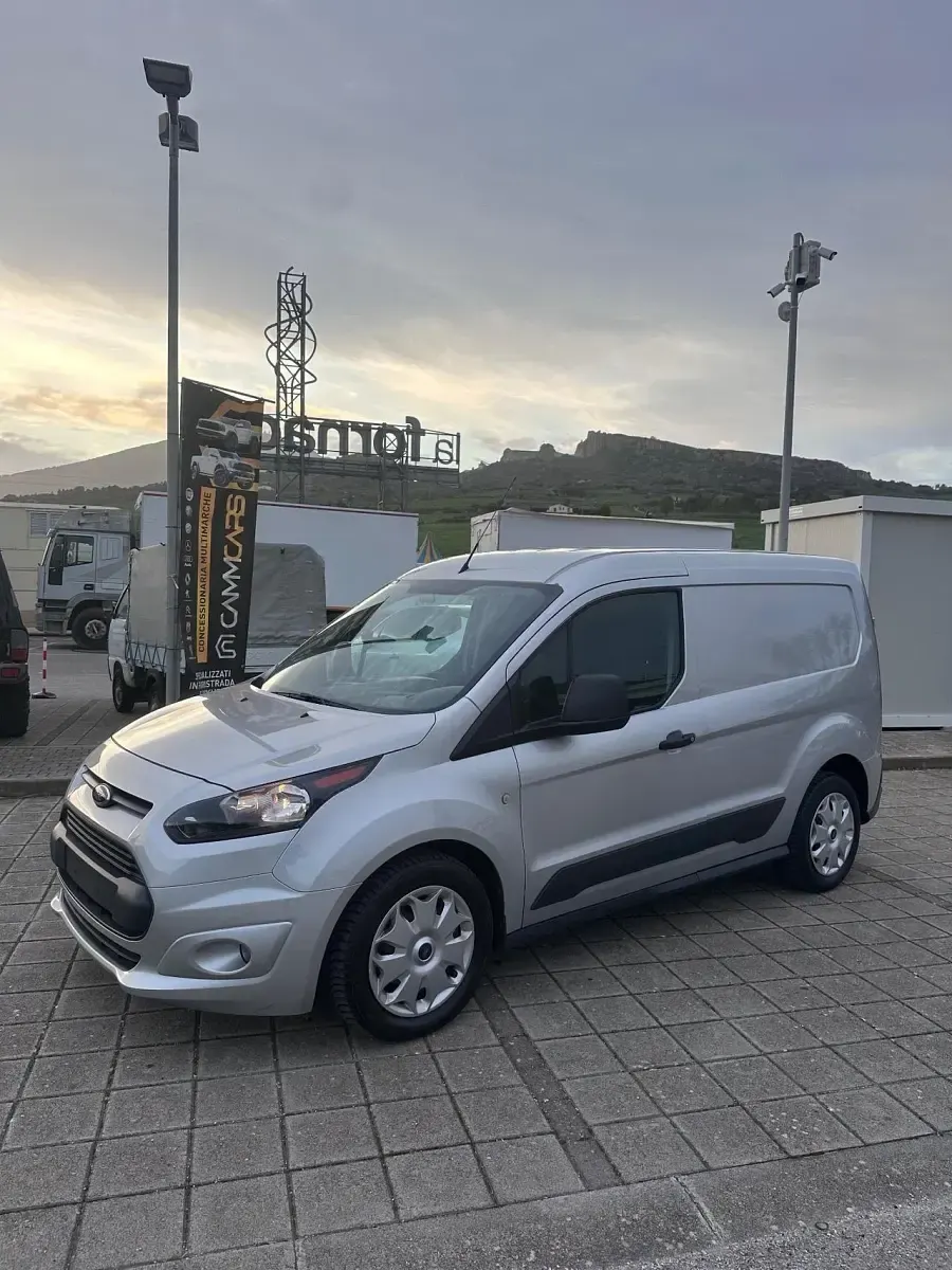 Occasion Ford Transit Connect 74 ch (54 kW) 2018 Gris Monospace