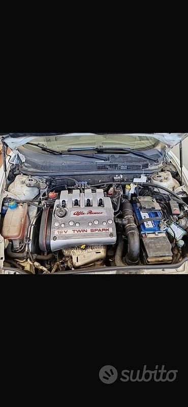 Usata Alfa Romeo 147 105 CV (77 kW) 2010 Bianco Utilitaria