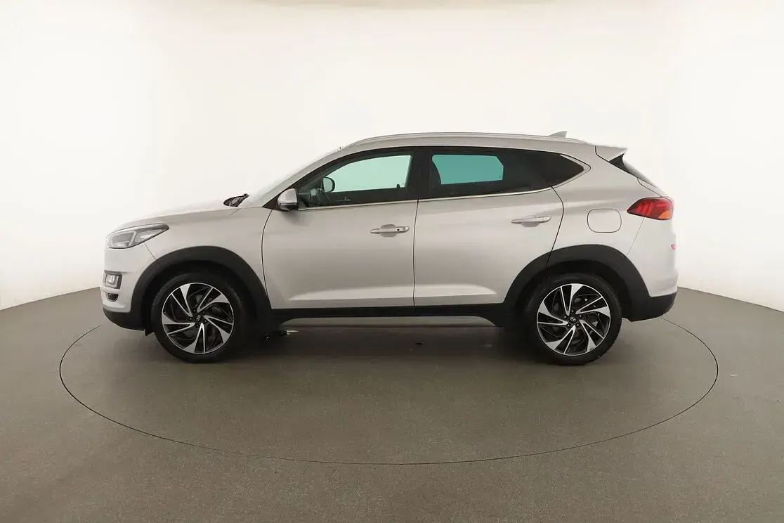 Usata Hyundai Tucson 177 CV (130 kW) 2020 Argento SUV
