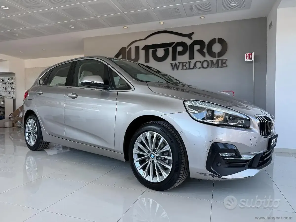 Usata BMW 218 Active Tourer Luxury Line 150 CV (110 kW) 2021 Monovolume