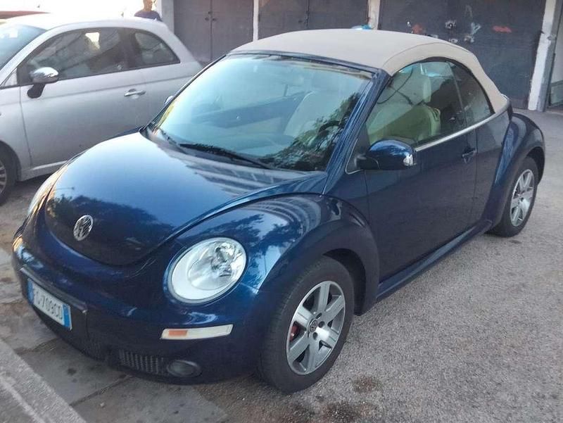 Blu/azzurro Usata 2008 VW Beetle Cabrio | 7000 € (Buon prezzo) - Immagine 1/4