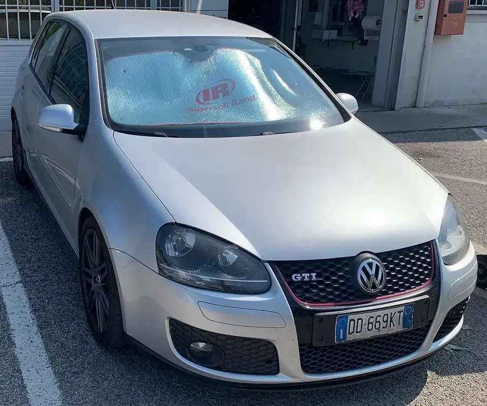 Usata VW Golf IV GTI 200 CV (147 kW) 2006 Berlina