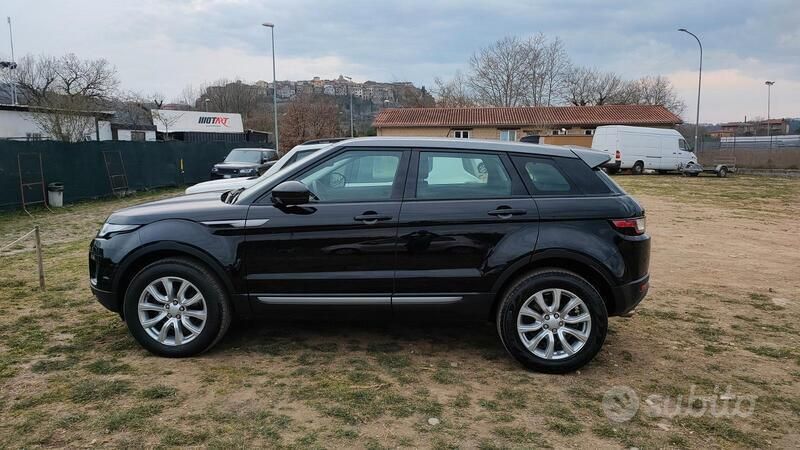 Usata Land Rover Range Rover evoque 2018 Nero SUV