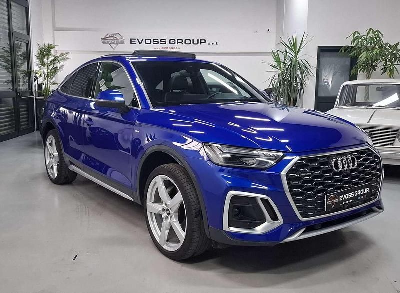 Usata Audi Q5 Sportback Ambiente 204 CV (150 kW) 2023 Blu/azzurro SUV