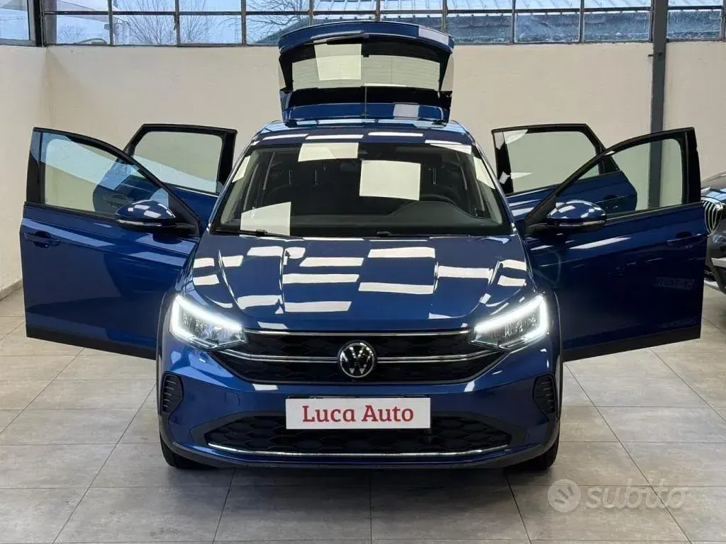 Usata VW Taigo 110 CV (80 kW) 2023 Blu SUV