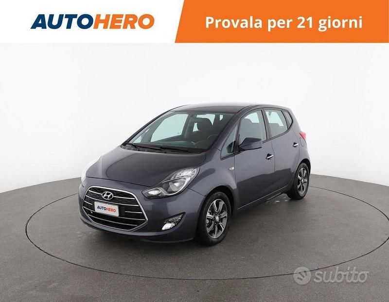 Grigio Usata 2017 Hyundai ix20 Due volumi | 10.799 € (Buon prezzo) - Immagine 1/2