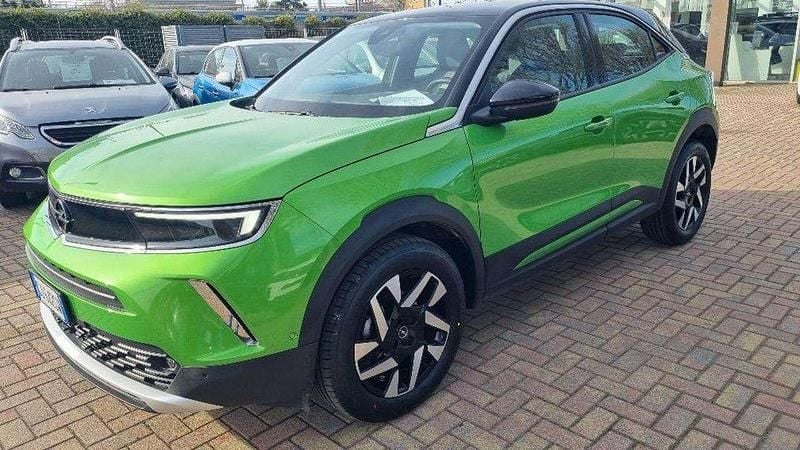 Usata Opel Mokka Elegance 101 CV (74 kW) 2023 Verde SUV