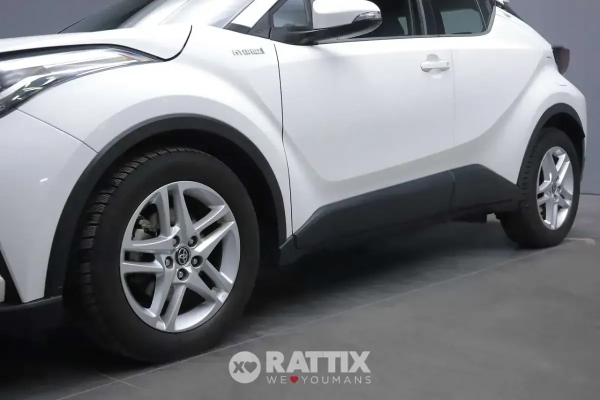 Usata Toyota C-HR Business Edition 98 CV (72 kW) 2020 Bianco SUV