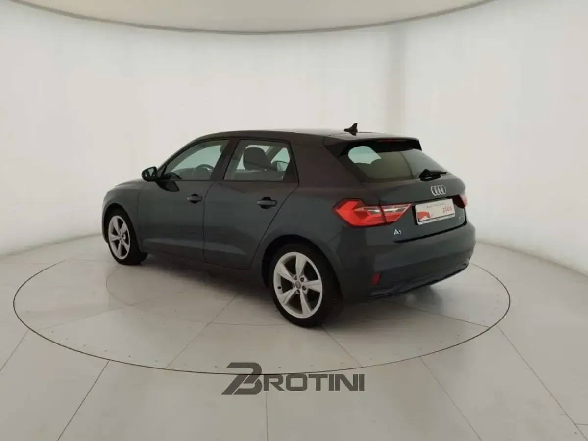 Usata Audi A1 Admired 95 CV (69 kW) 2020 Grigio SUV