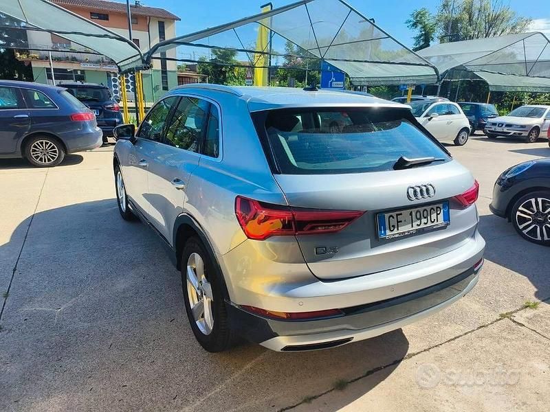 Usata Audi Q3 Advanced 151 CV (111 kW) 2021 Grigio chiaro SUV
