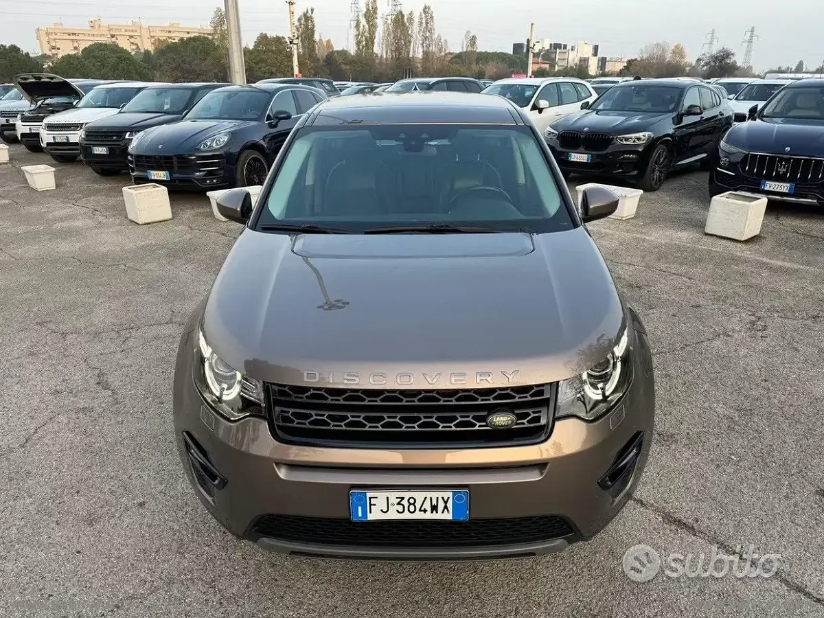 Usata Land Rover Discovery Sport 150 CV (110 kW) 2017 Marrone SUV