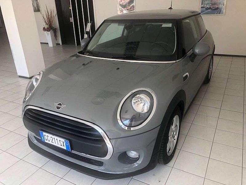 Usata Mini One D 95 CV (69 kW) 2019 Grigio Utilitaria