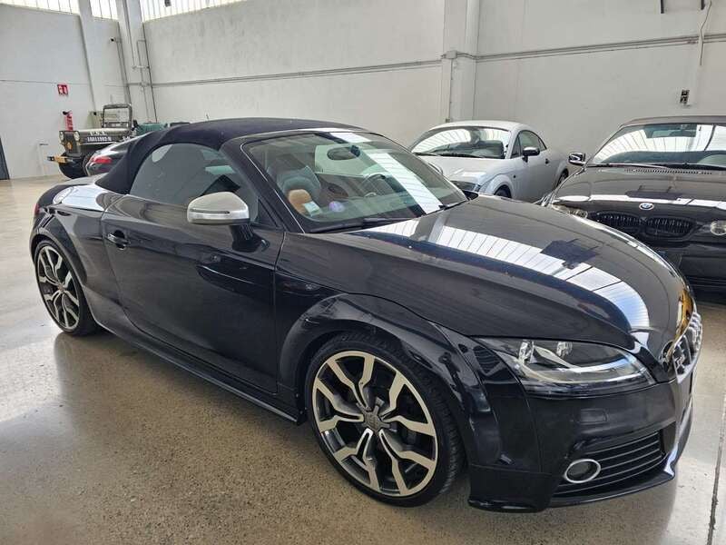 Usata Audi TT Roadster 272 CV (200 kW) 2009 Nero Cabrio