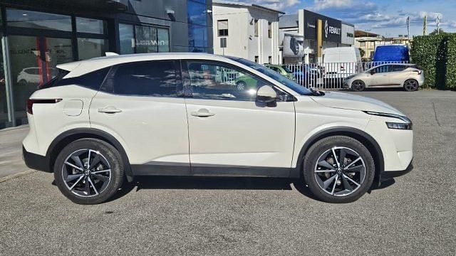 Usata Nissan Qashqai N-Connecta 140 CV (102 kW) 2022 Bianco SUV
