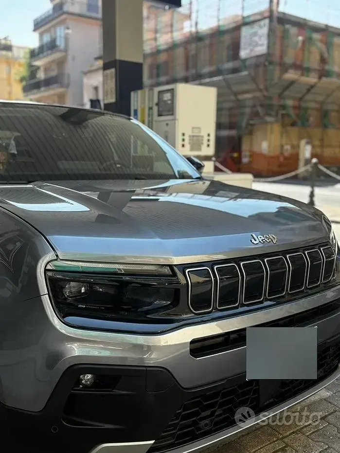Usata Jeep Avenger Longitude 101 CV (74 kW) 2023 Grigio SUV
