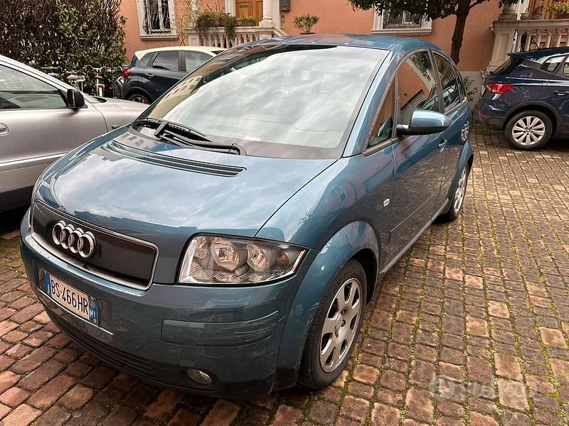 Usata Audi A2 75 CV (55 kW) 2001 Blu Utilitaria