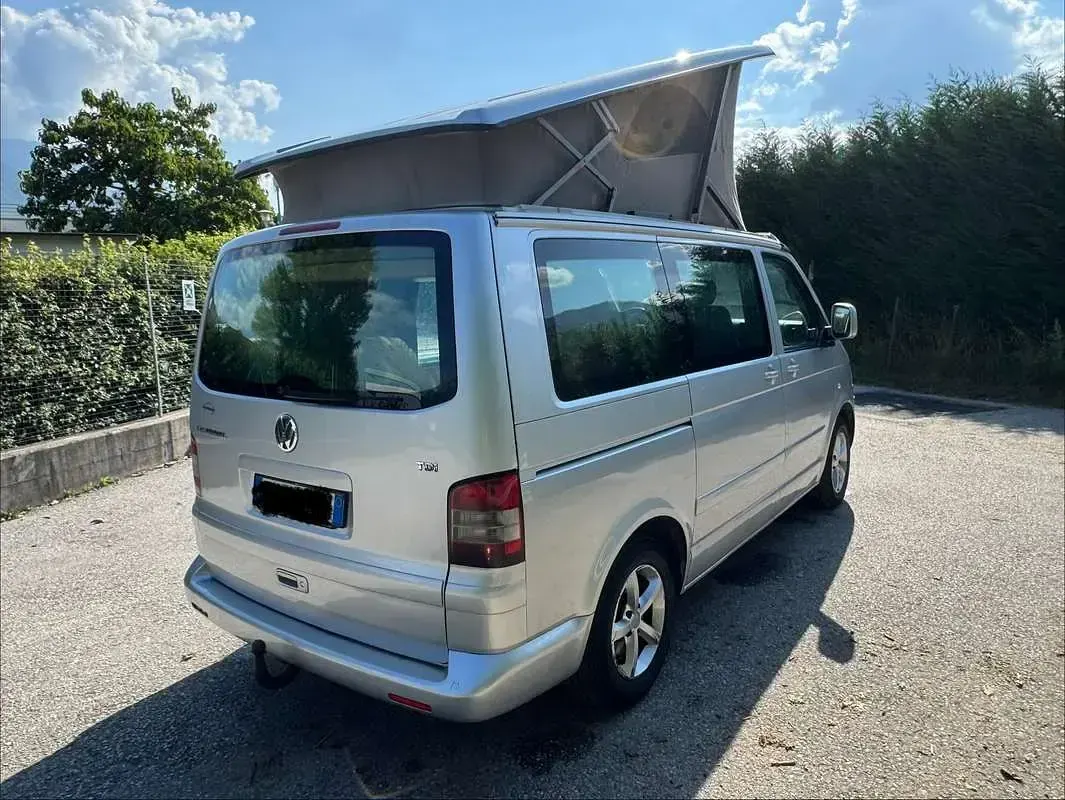 Usata VW California California 131 CV (96 kW) 2005 Argento Furgone