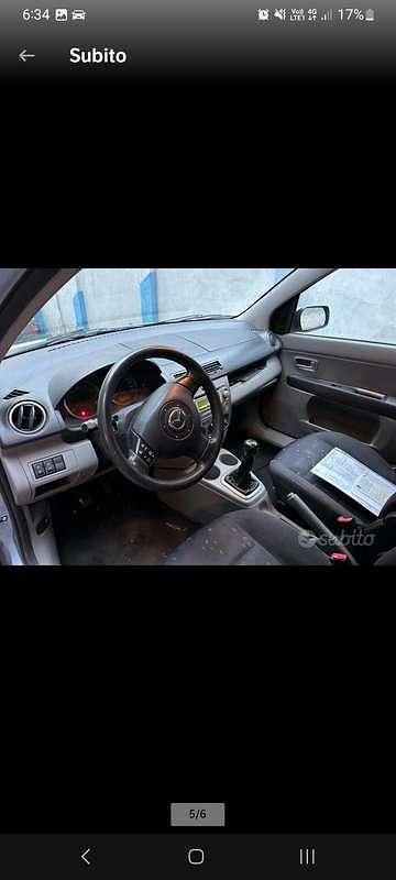 Usata Mazda 2 75 CV (55 kW) 2003 Utilitaria