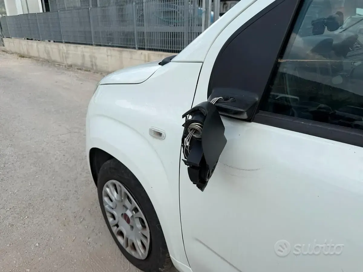Usata Fiat Panda 69 CV (50 kW) 2020 Bianco Utilitaria