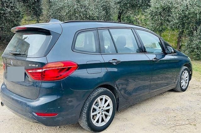 Usata BMW 218 Comfort Edition 150 CV (110 kW) 2016 Blu Station wagon