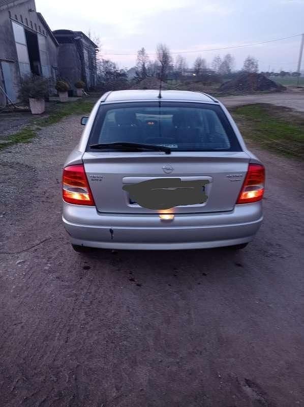 Usata Opel Astra Club 90 CV (66 kW) 2000