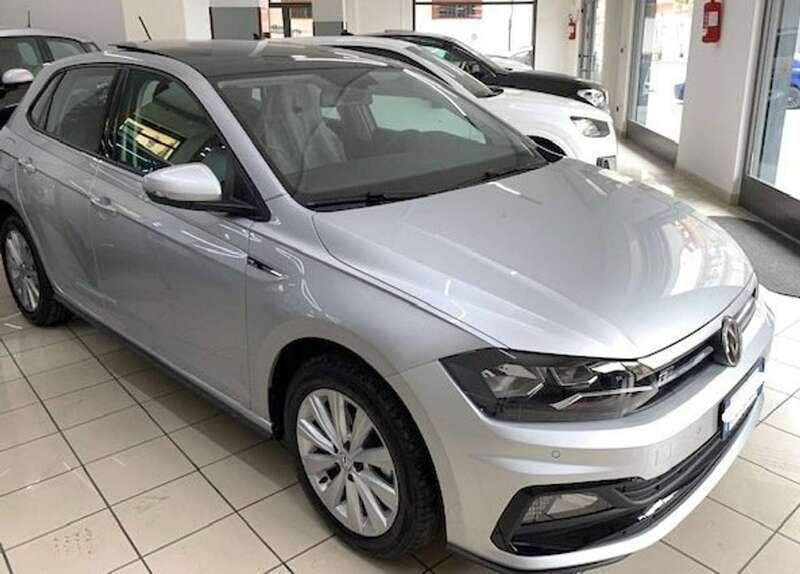 Usata VW Polo R-line 95 CV (69 kW) 2018 Grigio Berlina