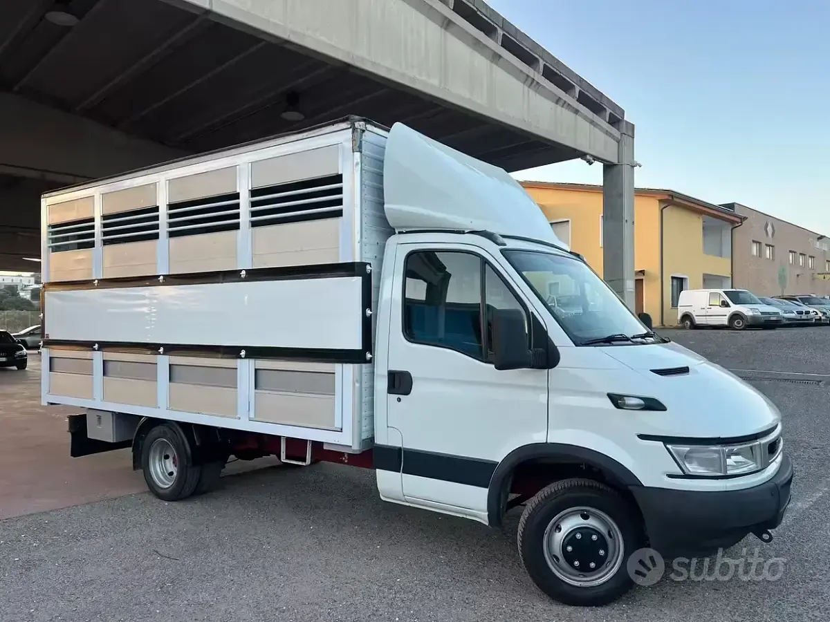 Usata Iveco Daily 125 CV (91 kW) 2002