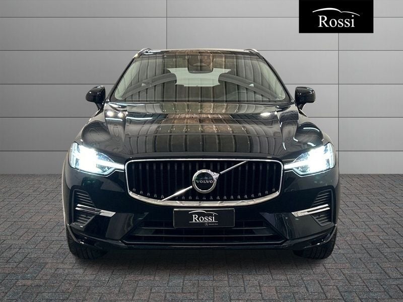 Usata Volvo XC60 Momentum 197 CV (144 kW) 2022 Nero SUV