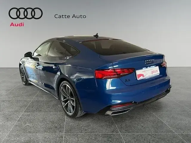 Usata Audi A5 S-Line 204 CV (150 kW) 2025 Blu ascari metallizzato