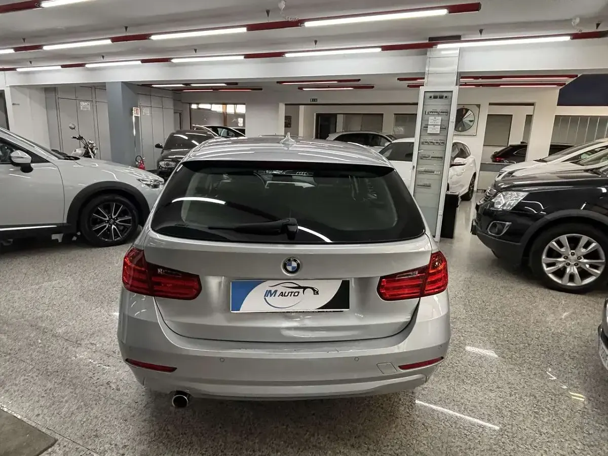 Usata BMW 318 143 CV (105 kW) 2014 Argento Station wagon