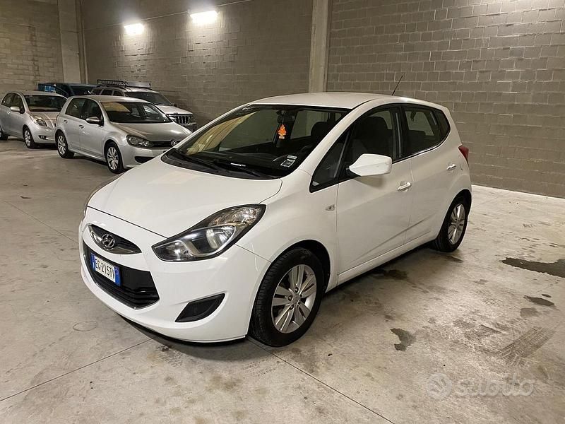 Usata Hyundai ix20 Comfort 90 CV (66 kW) 2011 Bianco Utilitaria