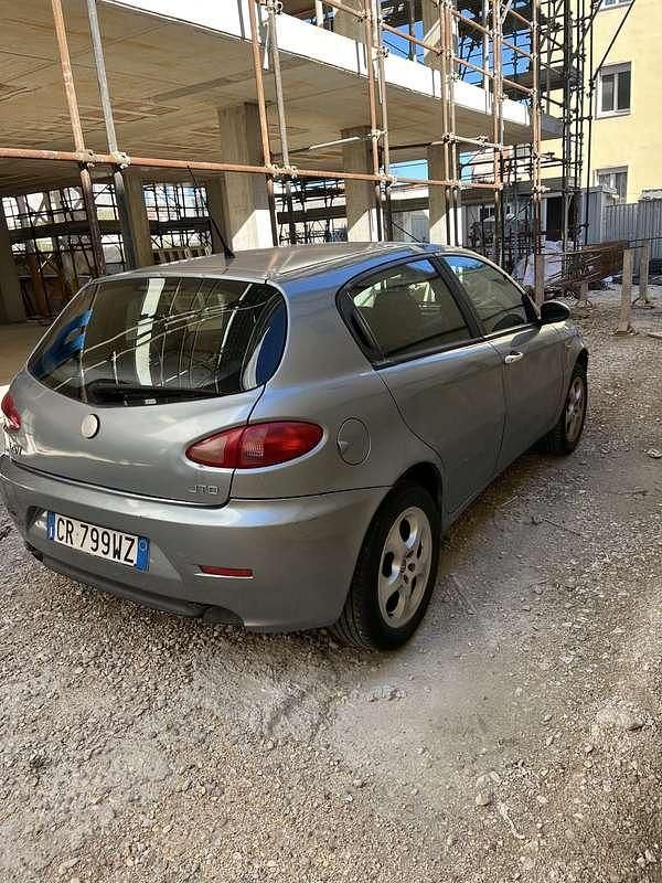 Usata Alfa Romeo 147 117 CV (86 kW) 1996
