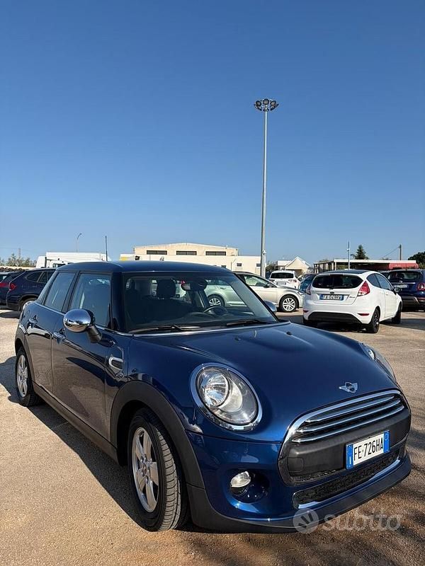 Usata Mini One D Hype 95 CV (69 kW) 2016 Blu Utilitaria