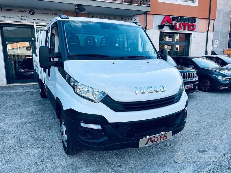 Usata Iveco Daily 160 CV (117 kW) 2021 Bianco Cabrio